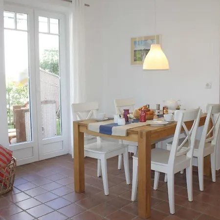 Haus-badallee-whg-01-frohsinn Apartment